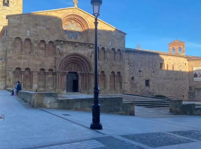 El Portal Del Romanico * Soria